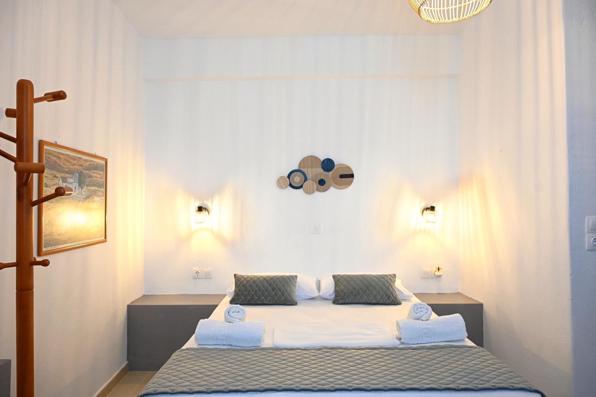 Oneiro Rooms Kythnos Kanala Ngoại thất bức ảnh